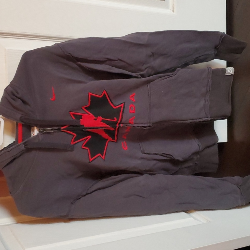 Team Canada Nike Sweater